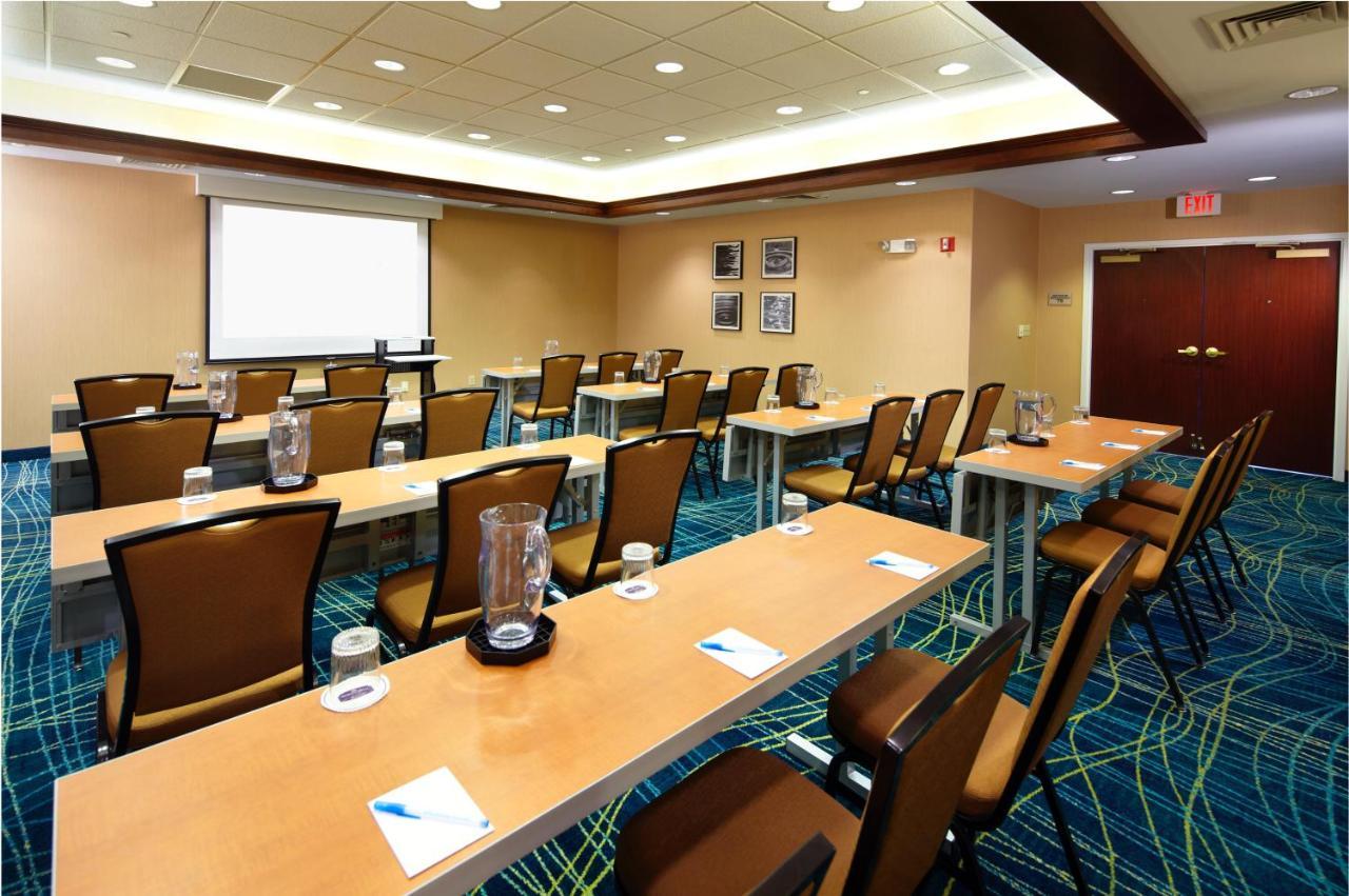 Springhill Suites By Marriott Pittsburgh Washington Business photo