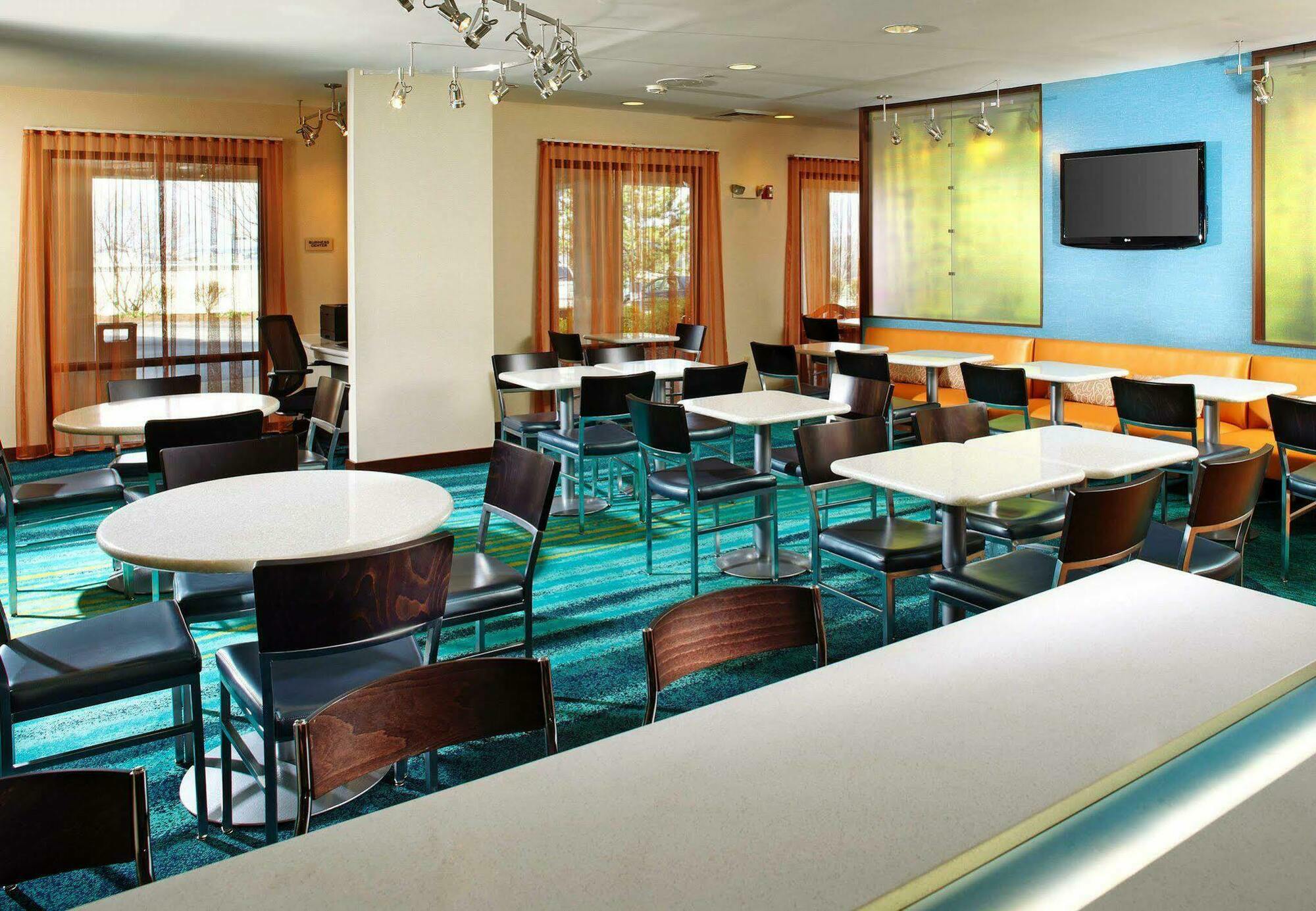 Springhill Suites By Marriott Pittsburgh Washington Restaurant photo